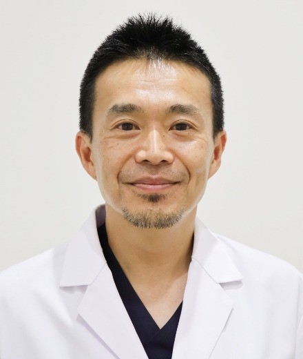 山本　亮